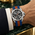 Gucci Dive 40 mm Dark grey Watch – YA136352