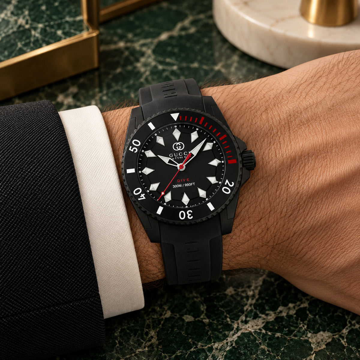 Gucci Dive 40 mm Black with red accents Watch – YA136361