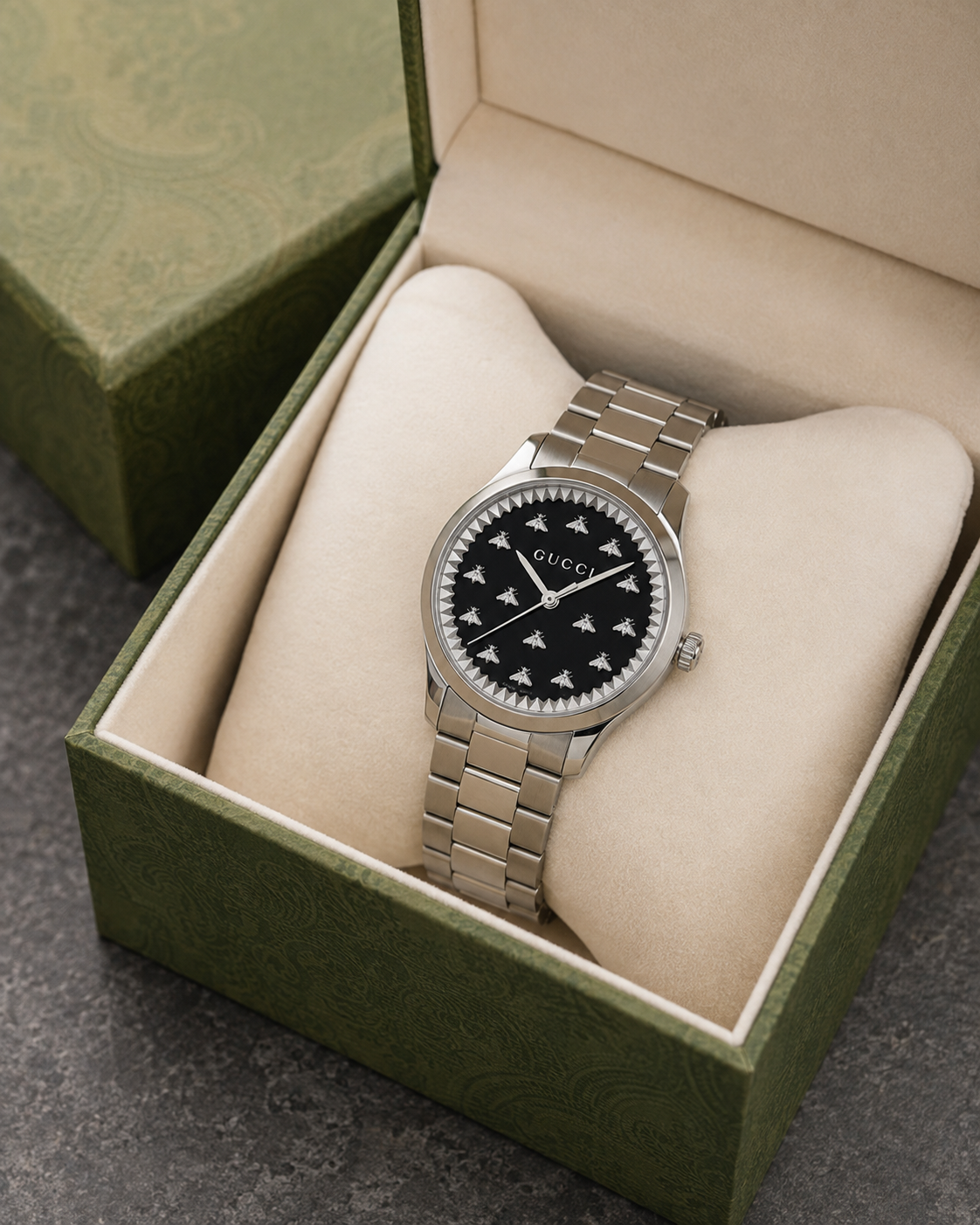 Gucci G-Timeless 32 mm Black Onyx Bee Dial Watch YA1265034 presented with packaging