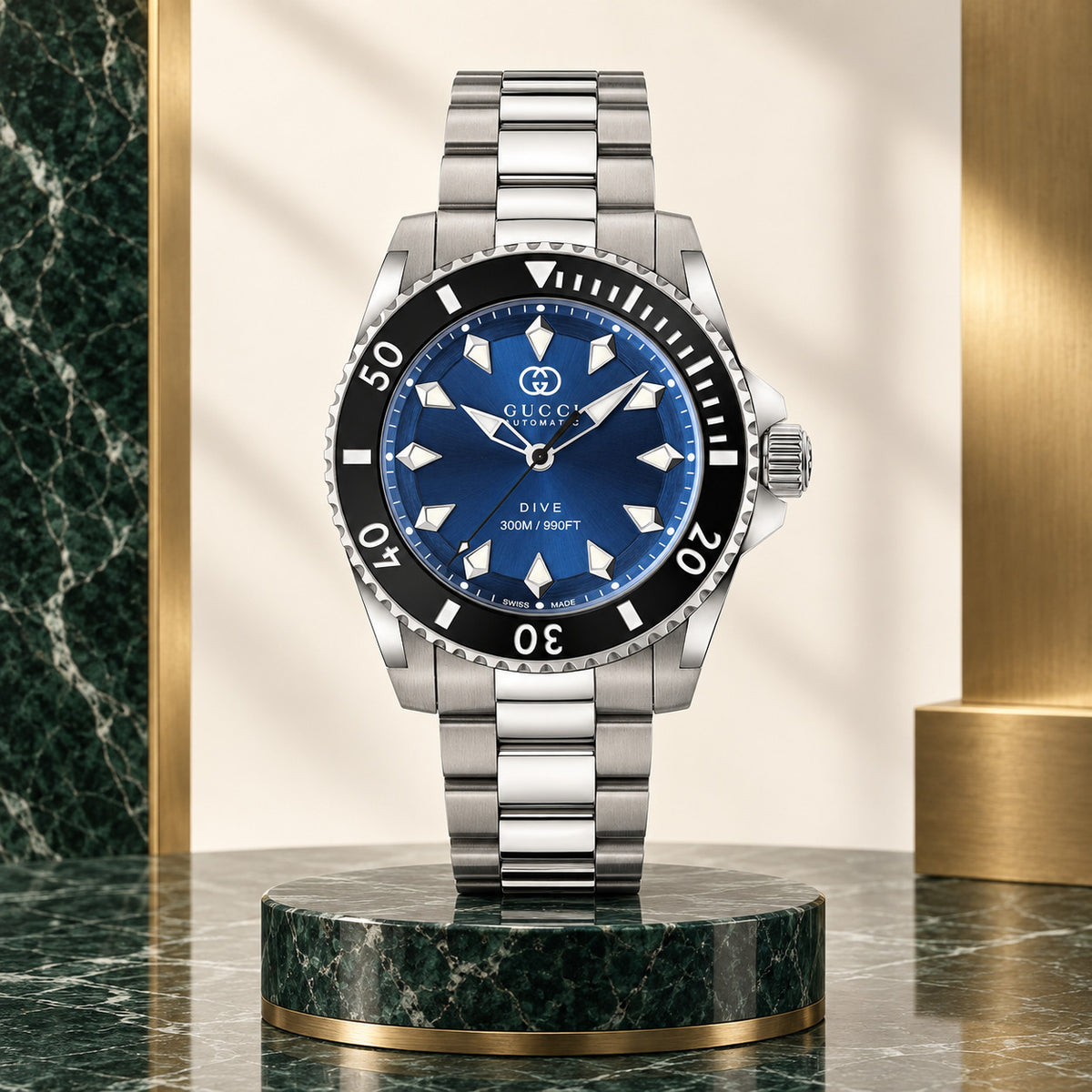 Gucci Dive 40 mm Blue sunburst Watch – YA136362