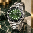 Gucci Dive 40 mm Green sunburst Watch – YA136363