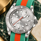 Gucci Dive 40 mm Silver sunburst Watch – YA136351