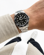 Invicta Pro Diver 200M Quartz Herrenuhr mit schwarzem Zifferblatt 8932