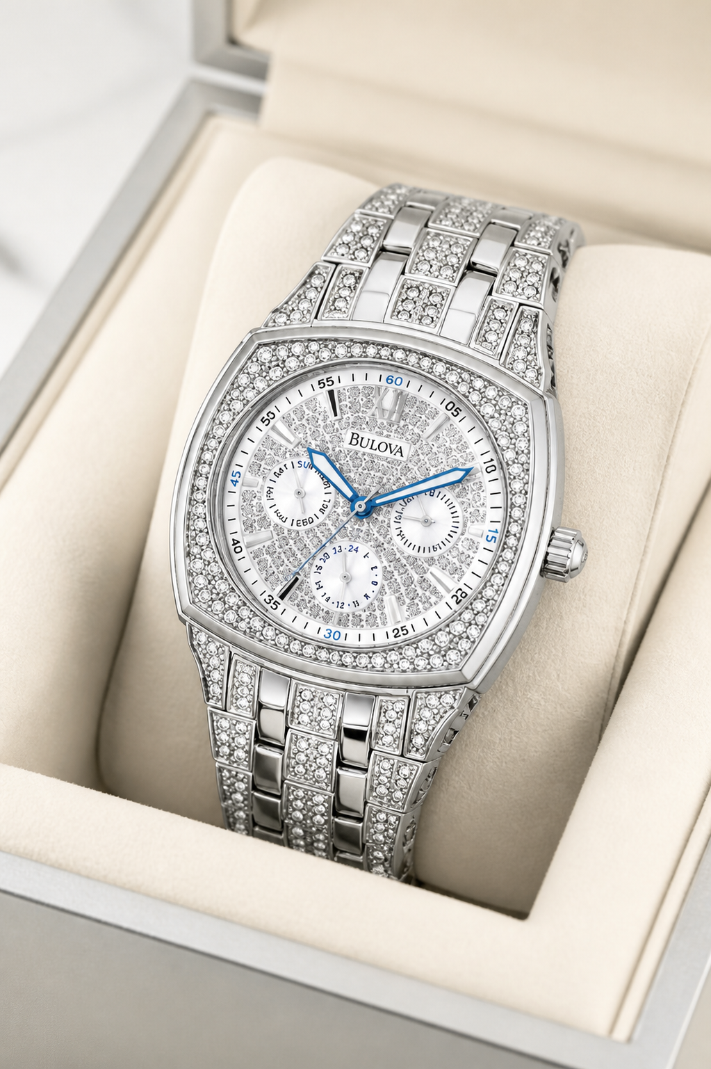 Bulova Crystal Chronograph 96C002 - view 5