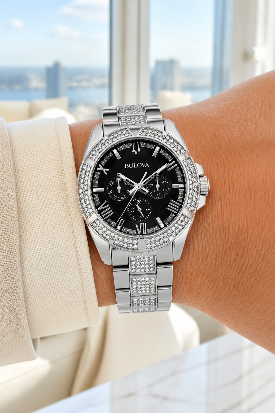Bulova Crystal 96C126 - view 1