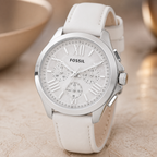 Fossil AM4484 women's watch - macro view