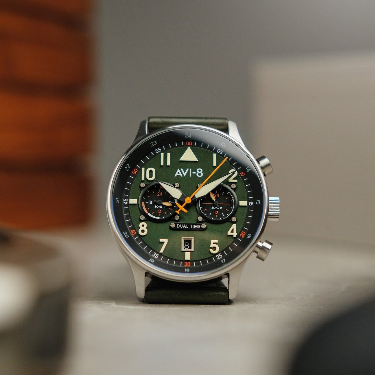 AVI-8 Hawker Hurricane Carey Dual Time Merville groene wijzerplaat quartz AV-4088-02 Herenhorloge