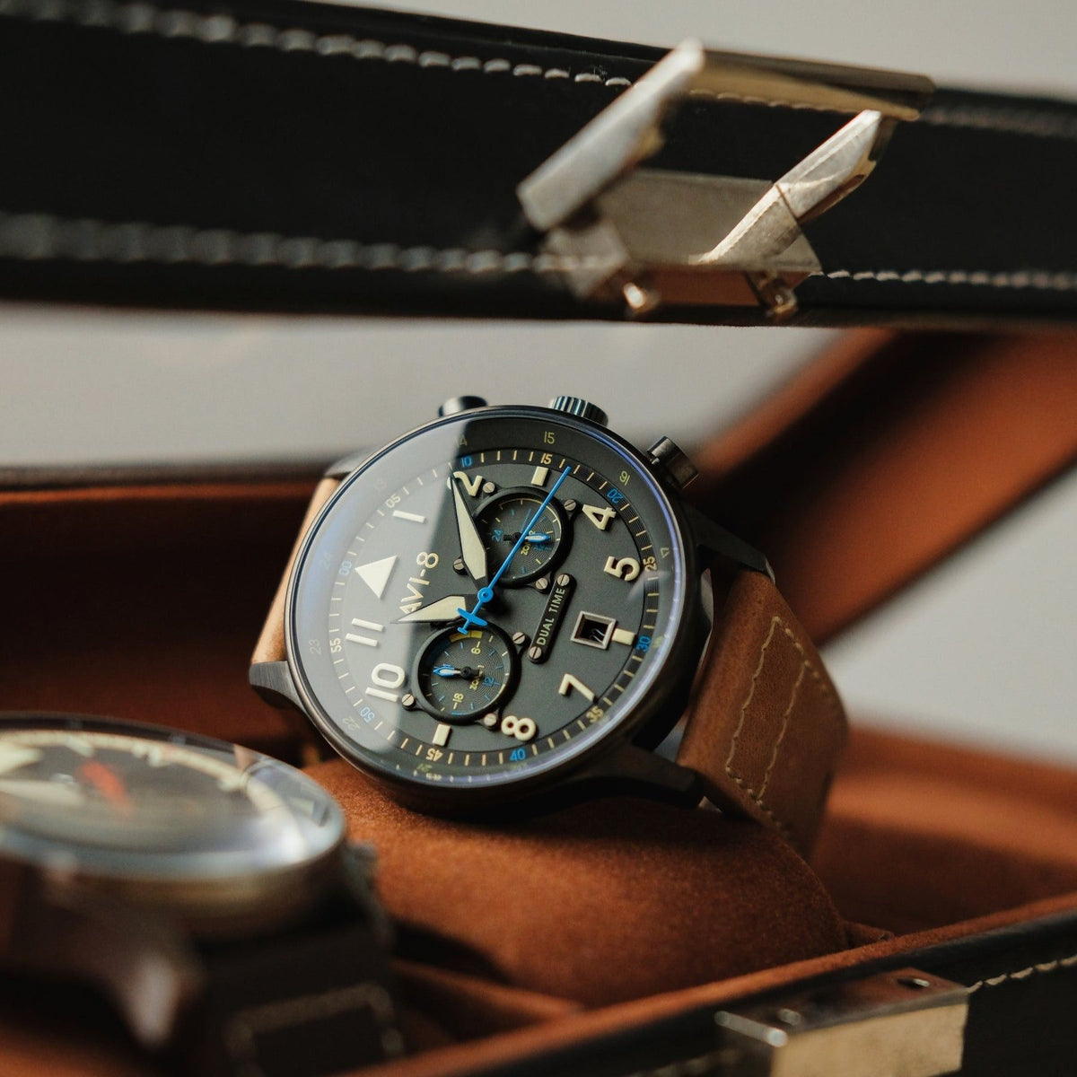 AVI-8 Hawker Hurricane Carey Dual Time Orissa grijze wijzerplaat quartz AV-4088-04 herenhorloge