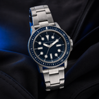 AX1861 men's silver and navy dive-style watch editorial lifestyle view