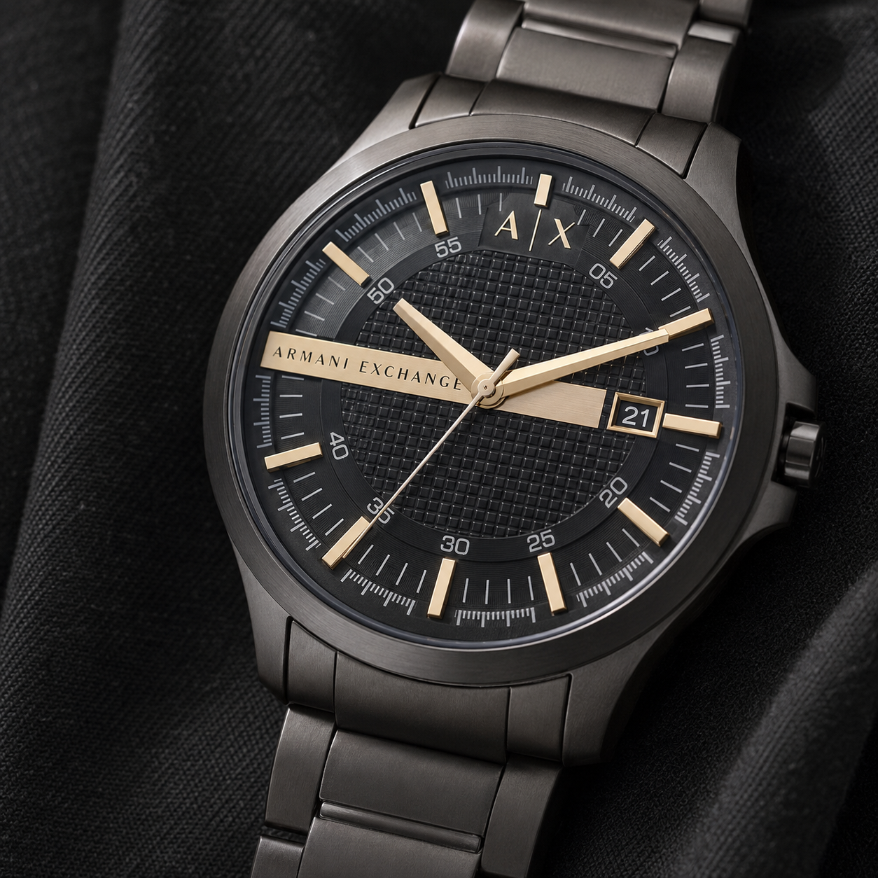 Armani Exchange AX2413 dial macro detail