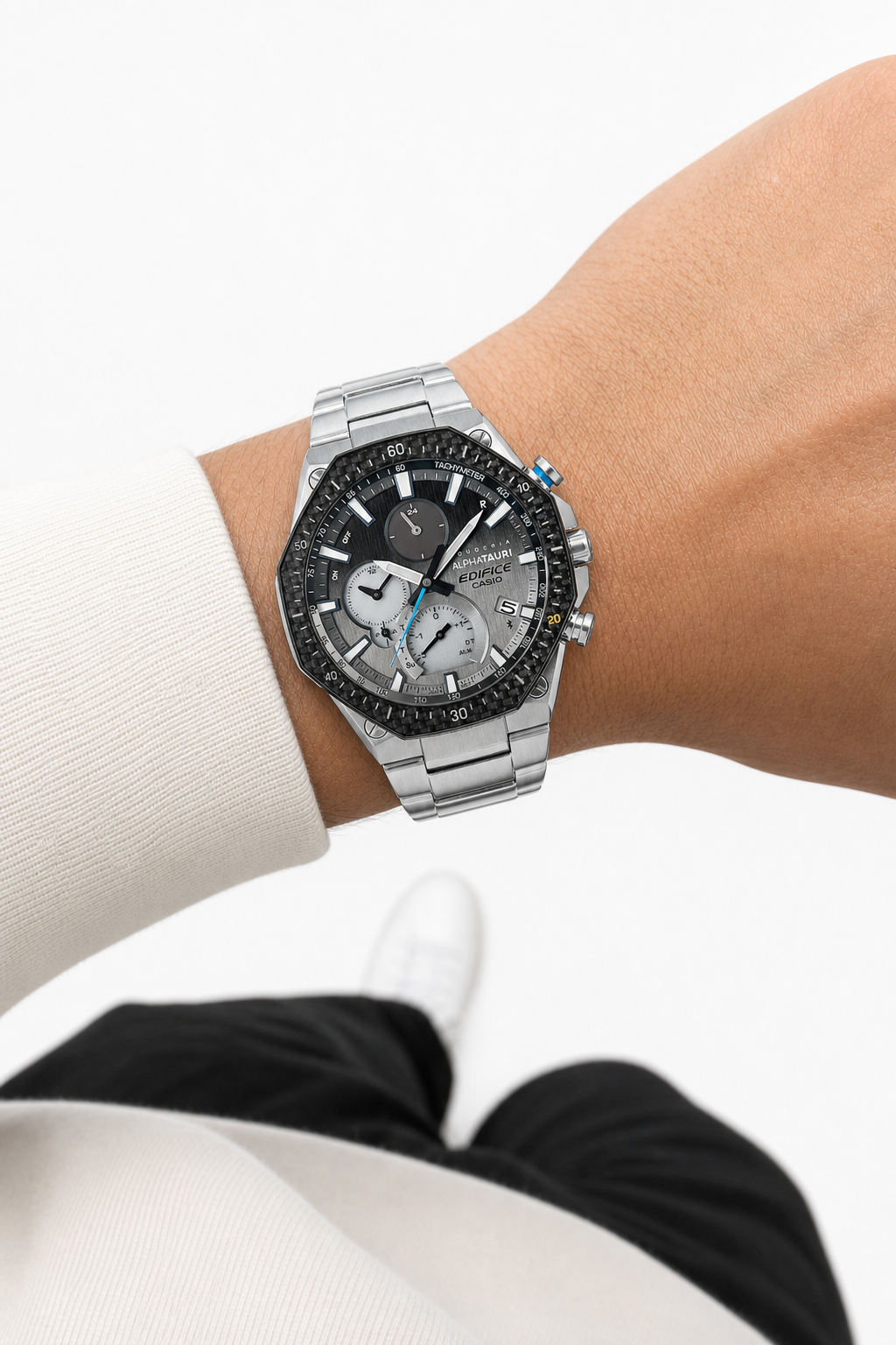Casio Edifice EQB-1100 Slim Solar Bluetooth EQB-1100AT-2A Watch