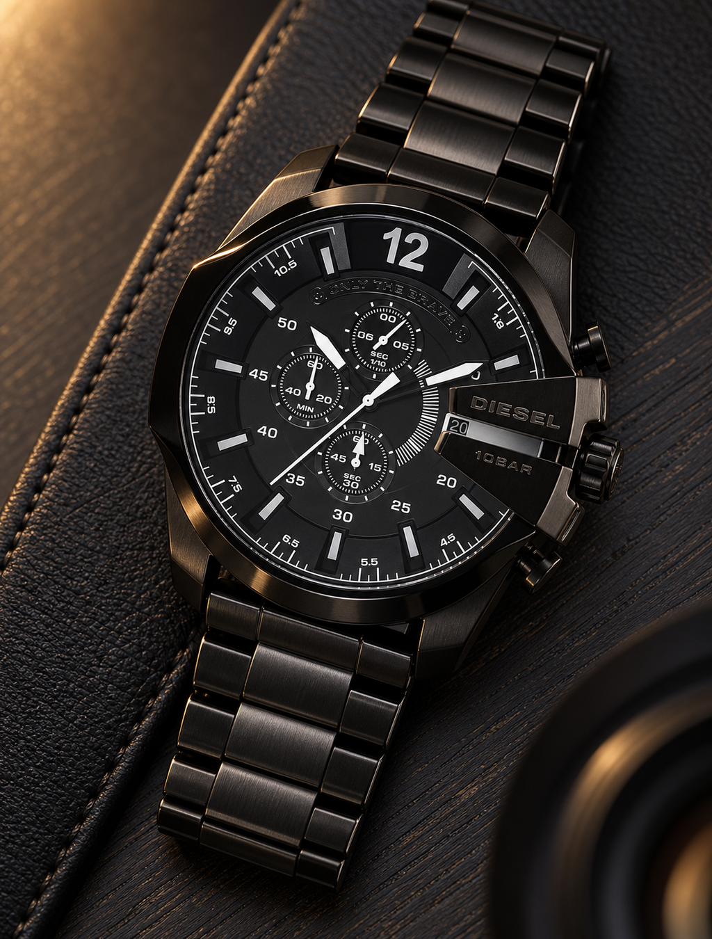 Diesel DZ4283 men's watch — 06_wood_leather.png