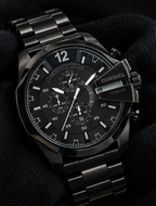 Diesel DZ4283 men's watch — 09_angled_macro.png