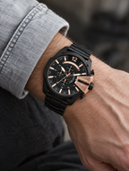 Diesel DZ4309 men's watch — 02_on_wrist.png