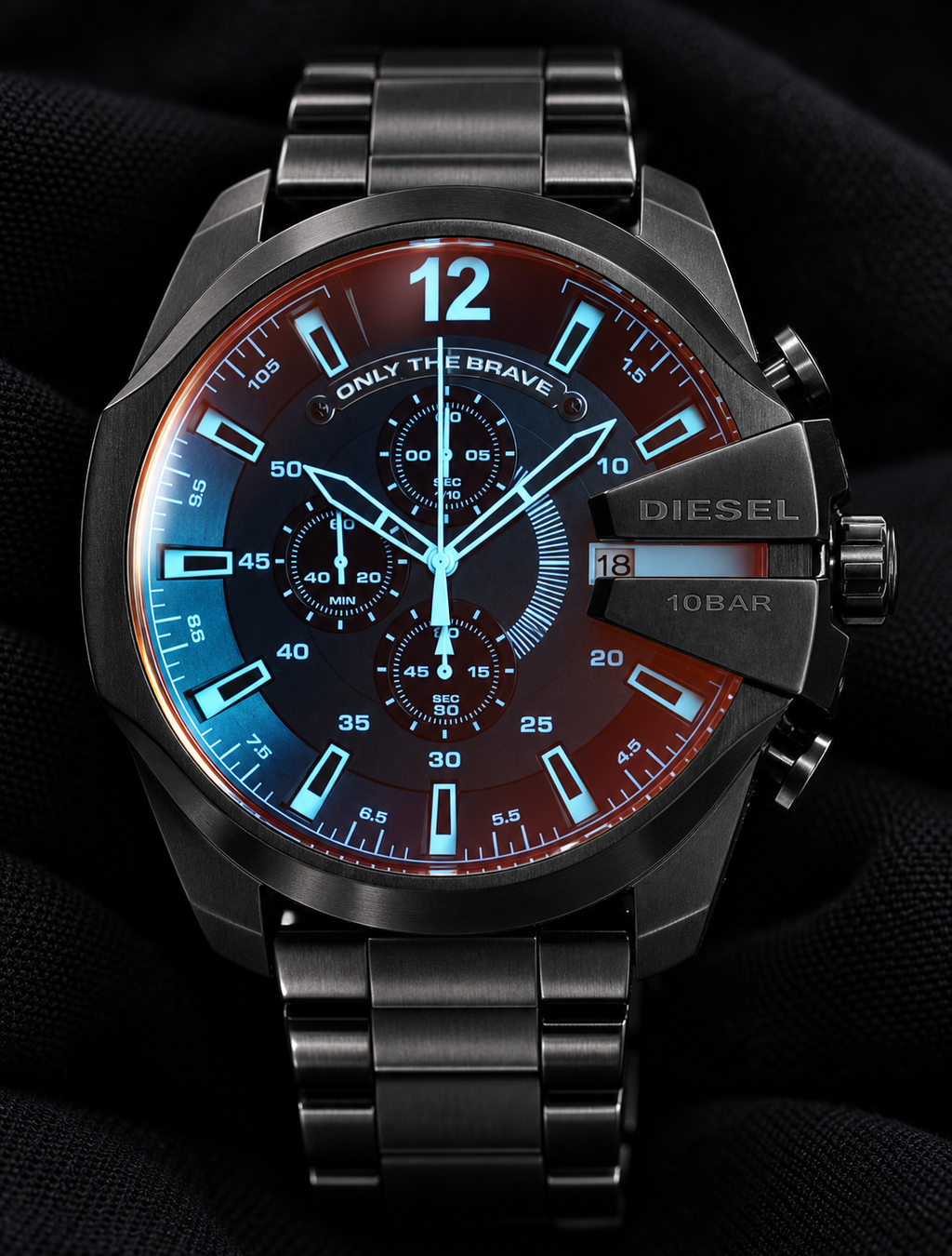 Diesel DZ4318 men's watch — 08_front_macro.png