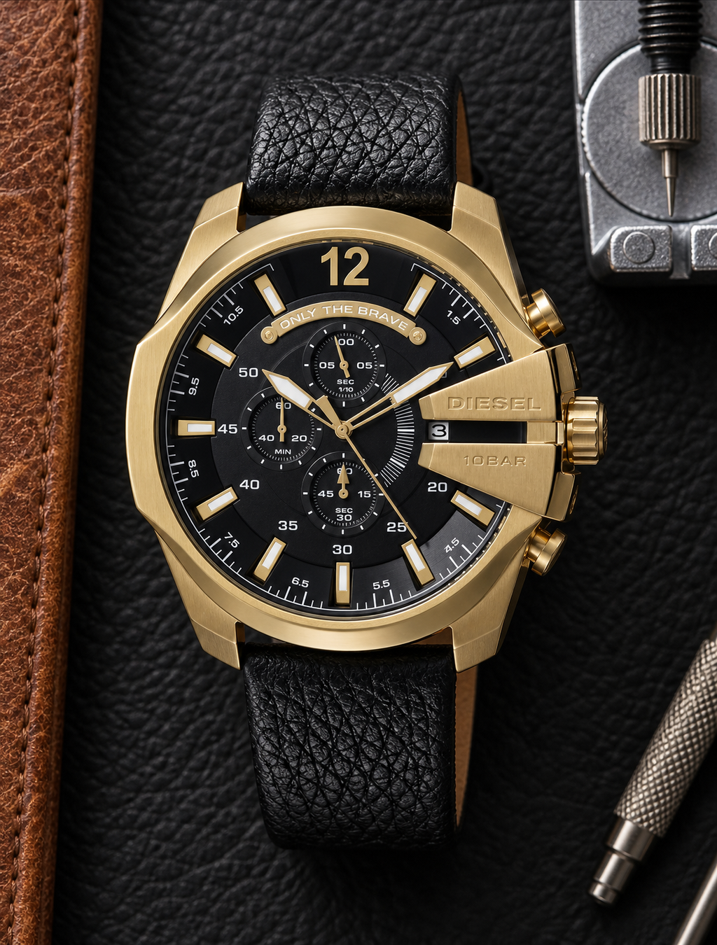 Diesel DZ4344 men's watch — 03_leather_tools.png