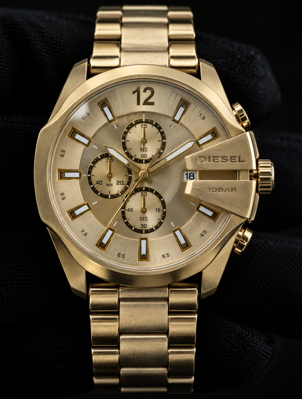 Diesel DZ4360 men's watch — 08_front_macro.png
