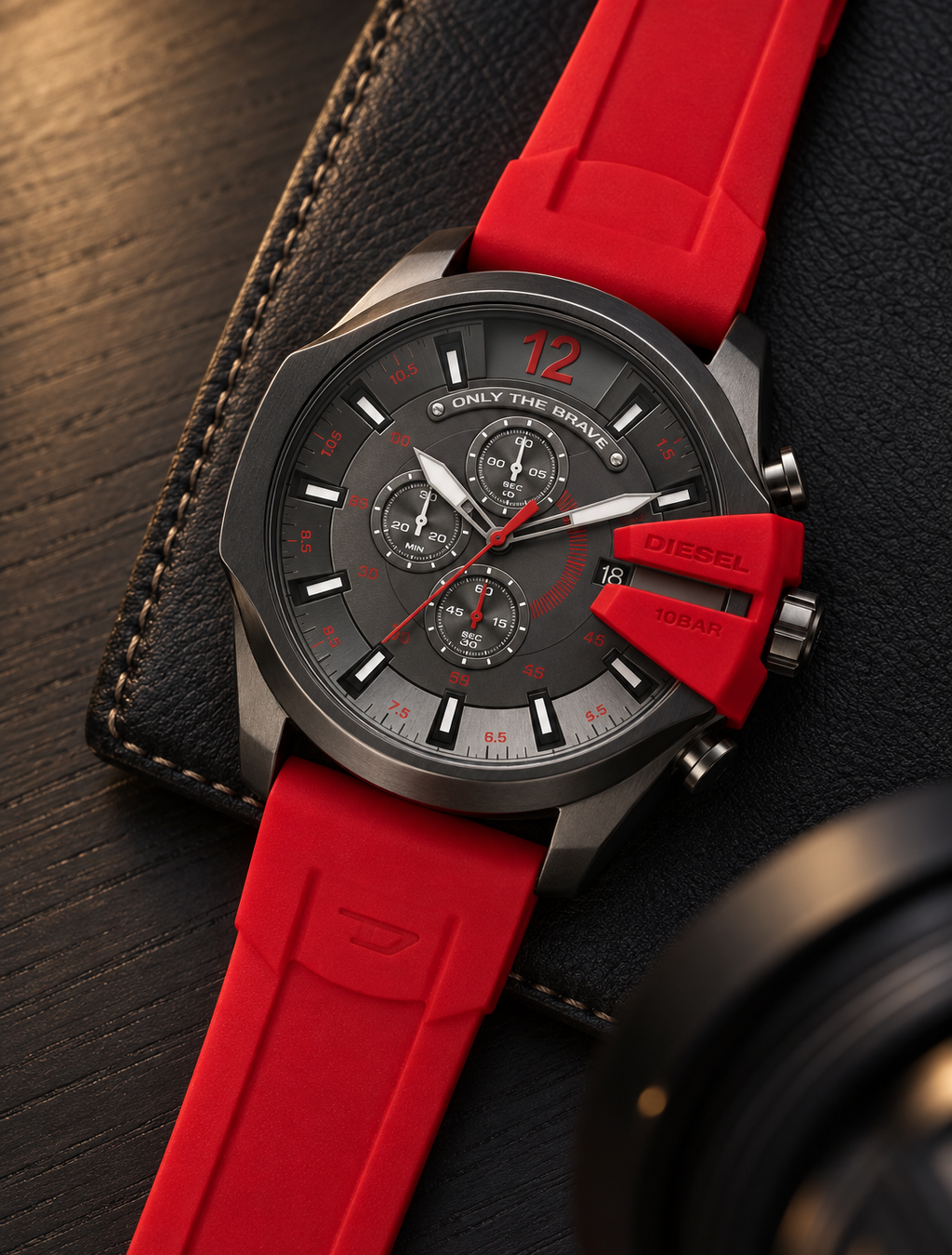 Diesel DZ4427 men's watch — 06_wood_leather.png