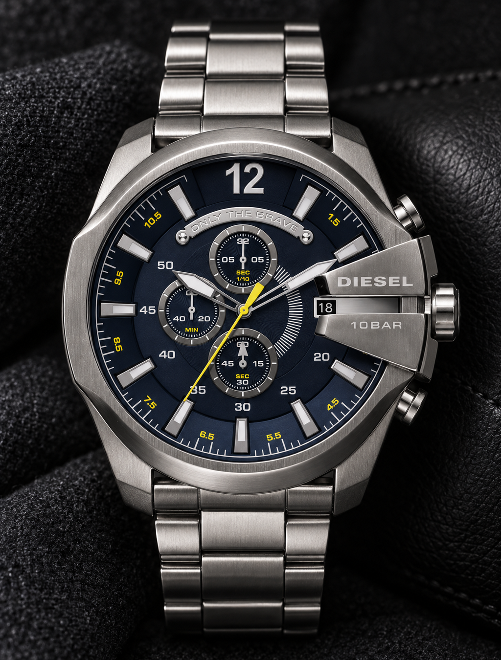 Diesel DZ4465 men's watch — 05_dark_textile.png