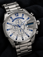 Diesel DZ4477 men's watch — 09_angled_macro.png