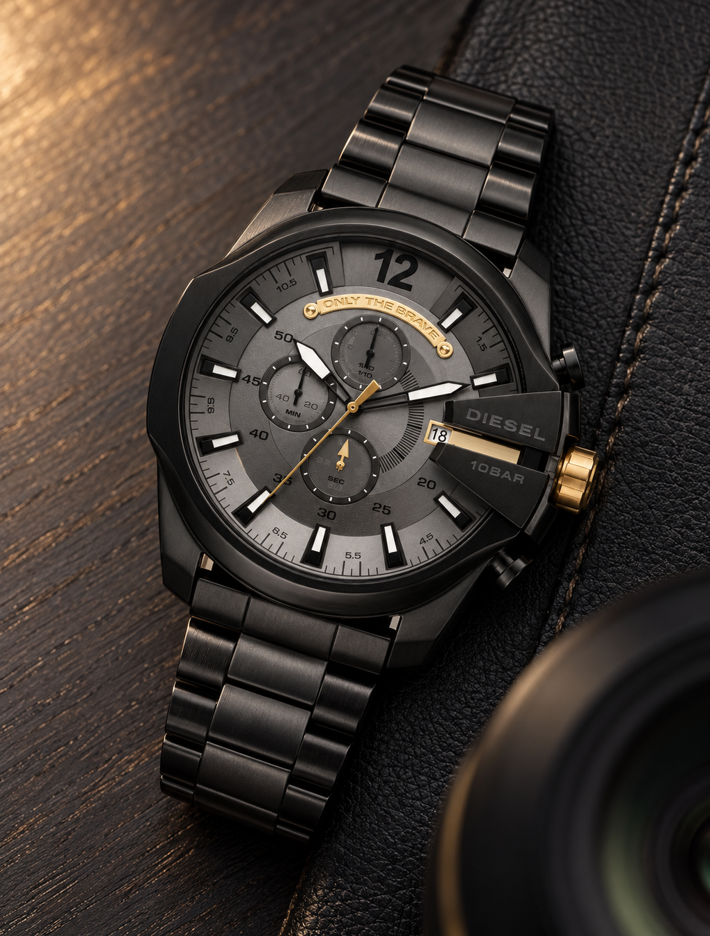 Diesel DZ4479 men's watch — 06_wood_leather.png