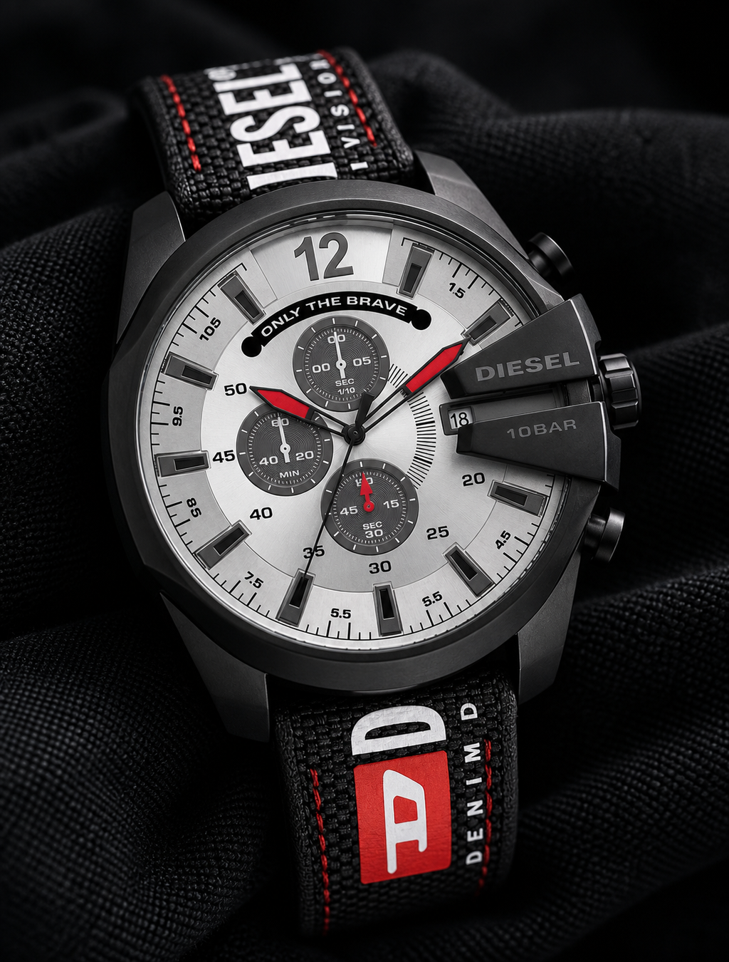 Diesel DZ4512 men's watch — 09_angled_macro.png