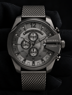 Diesel DZ4527 men's watch — 08_front_macro.png