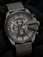 Diesel DZ4527 men's watch — 09_angled_macro.png