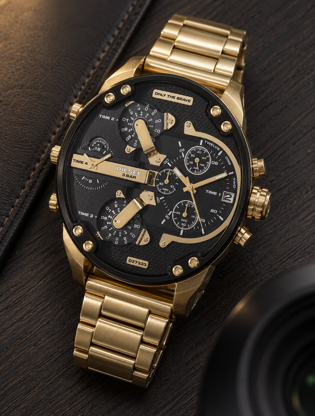 Diesel DZ7333 men's watch — 06_wood_leather.png