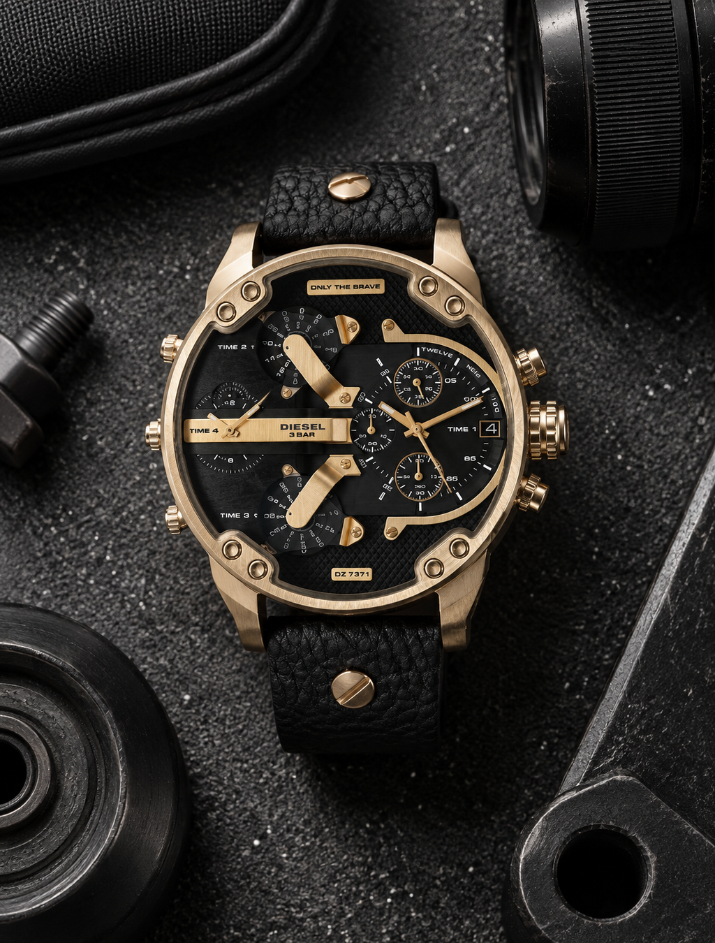 Diesel DZ7371 men's watch — 07_industrial.png