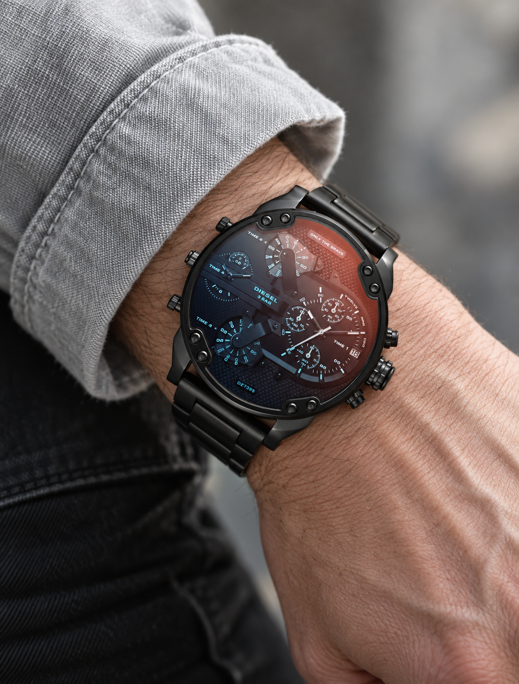Diesel DZ7395 men's watch — 02_on_wrist.png