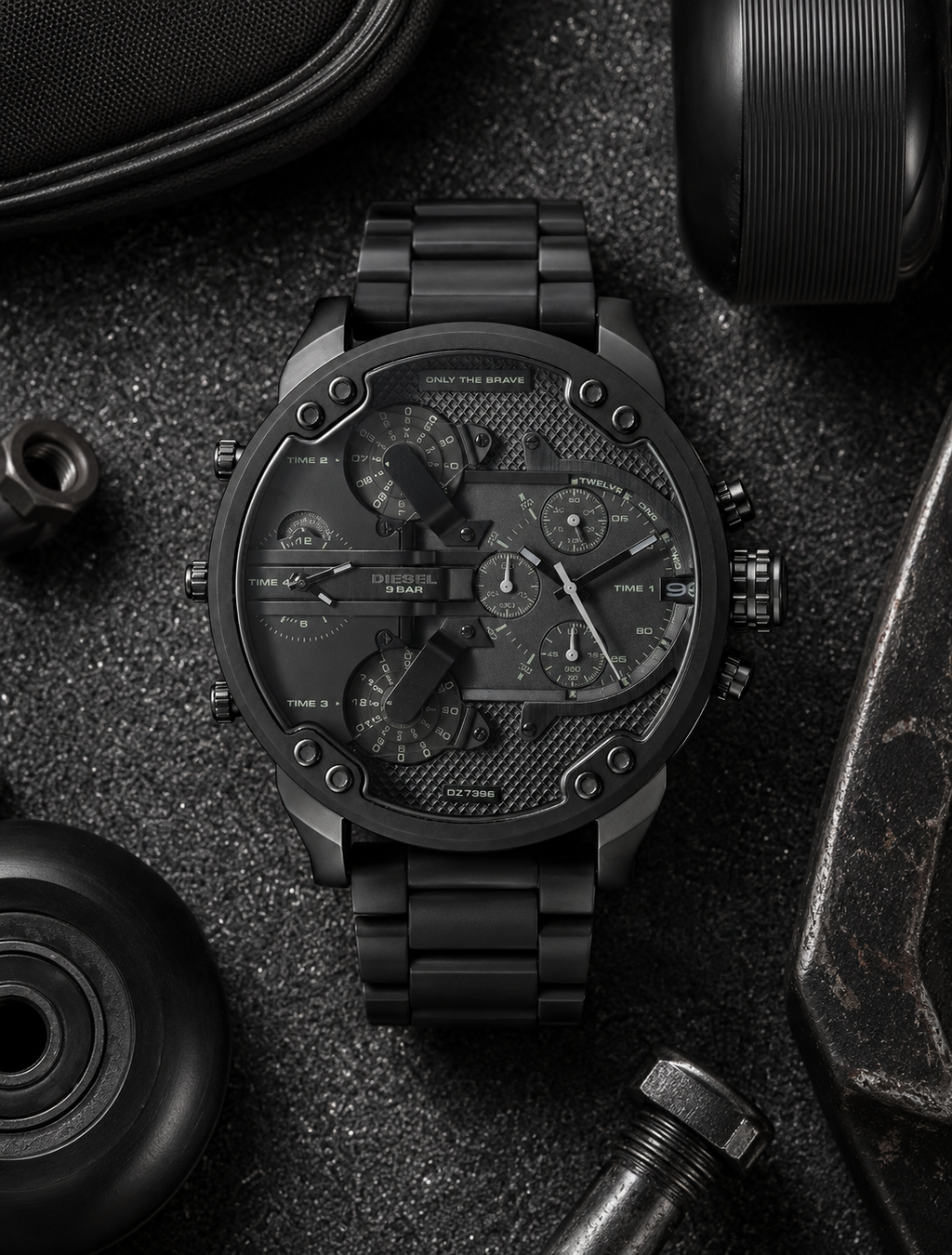 Diesel DZ7396 men's watch — 07_industrial.png