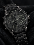 Diesel DZ7396 men's watch — 09_angled_macro.png