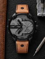 Diesel DZ7406 men's watch — 03_leather_tools.png