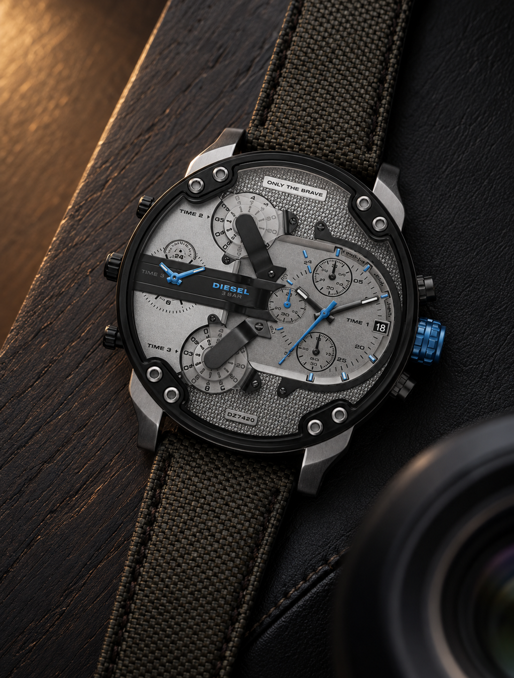 Diesel DZ7420 men's watch — 06_wood_leather.png