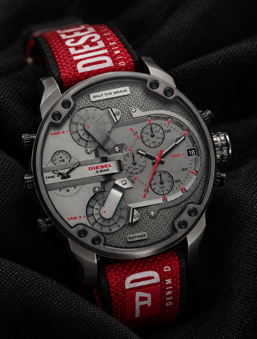 Diesel DZ7423 men's watch — 09_angled_macro.png