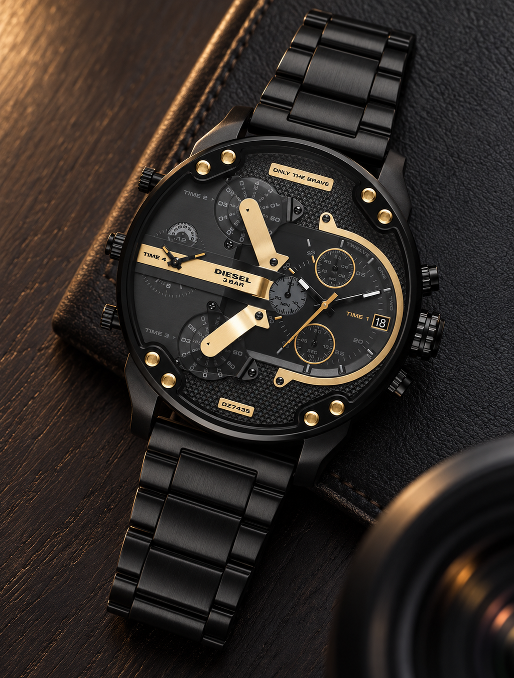Diesel DZ7435 men's watch — 06_wood_leather.png