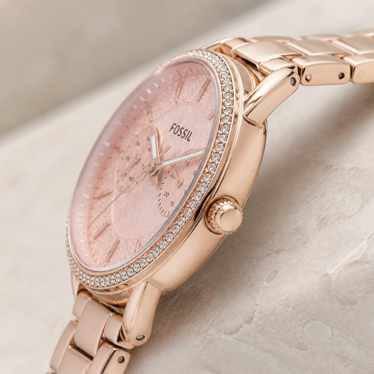 Fossil ES4264 35mm Women's Watch macro view