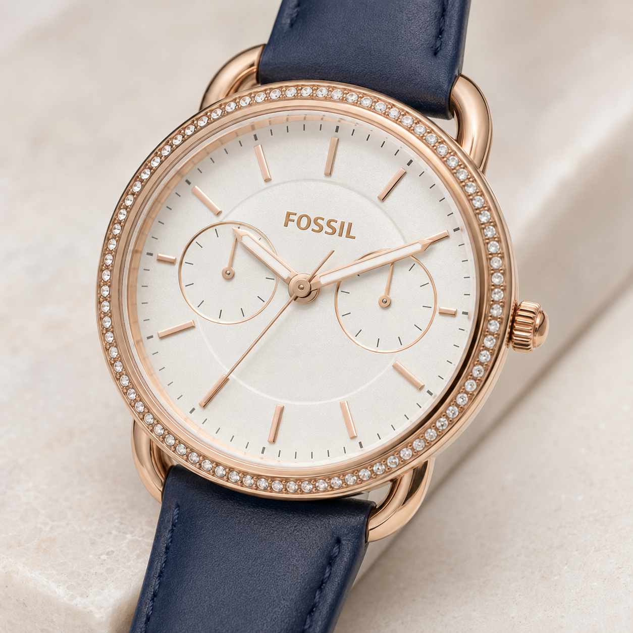 Fossil ES4488 35mm Women's Watch macro view