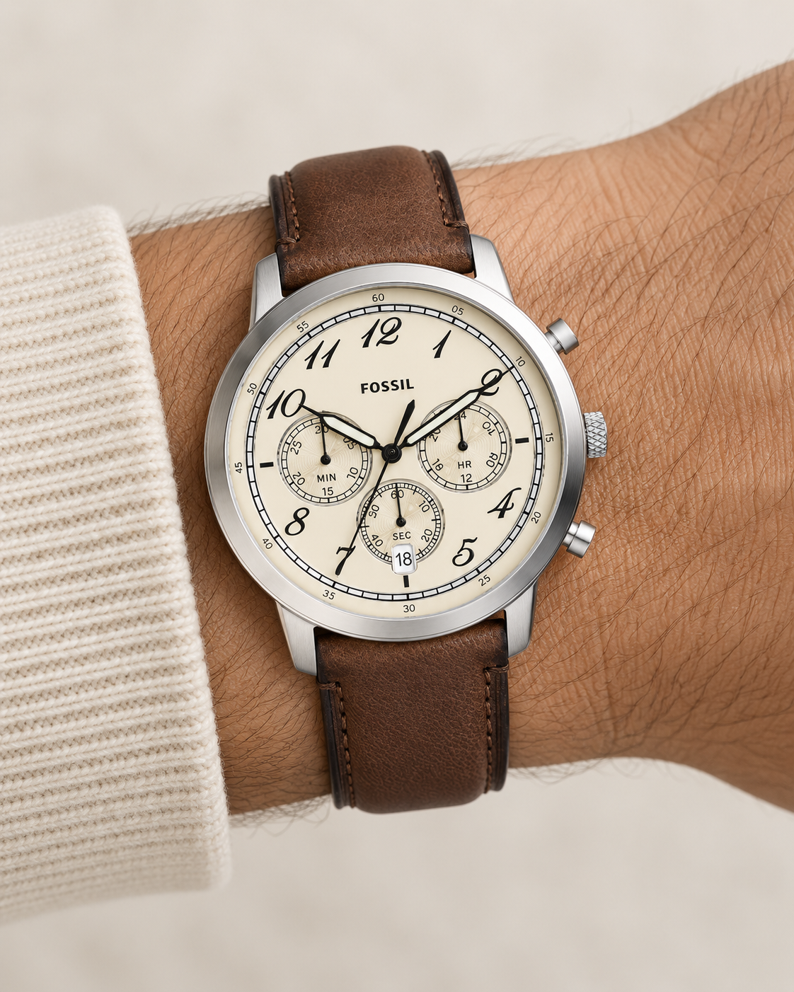 Fossil Neutra FS6022 worn on wrist