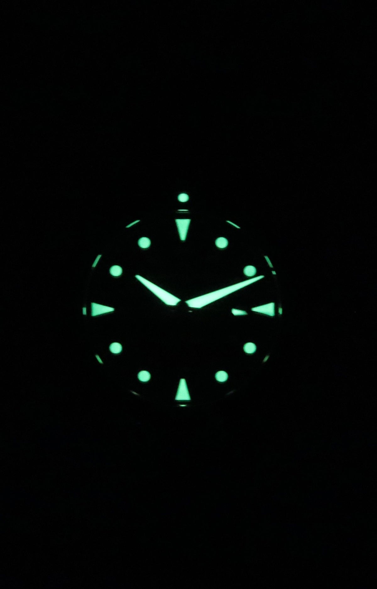 Hamilton kaki marineblauw scuba roestvrij staal groene wijzerplaat automatisch duiker H82525160 300M herenhorloge