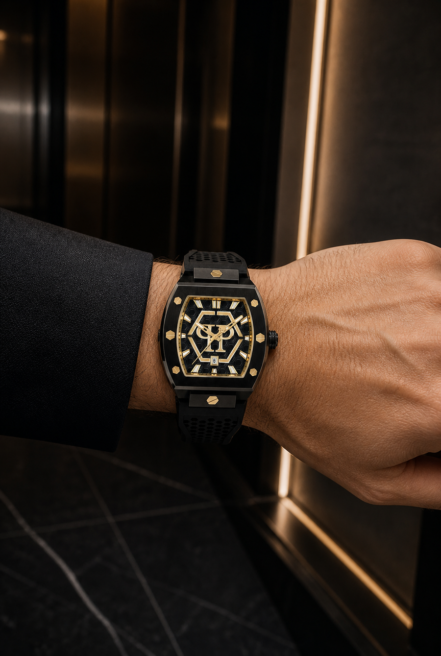 PHILIPP PLEIN PWPUA0224 watch - concept 3