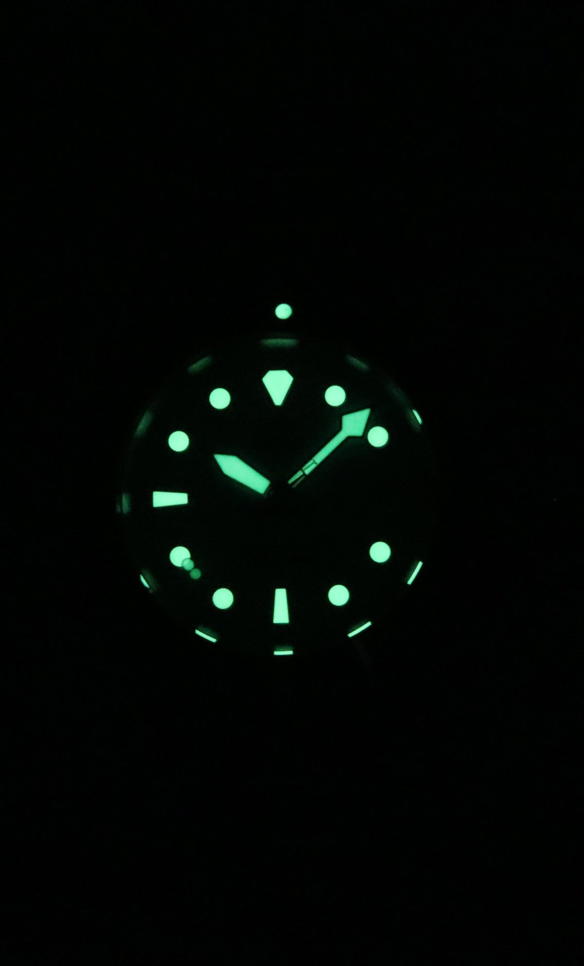 Ratio FreeDiver saffier roestvrij staal ijsblauwe wijzerplaat quartz RTF032 200M herenhorloge