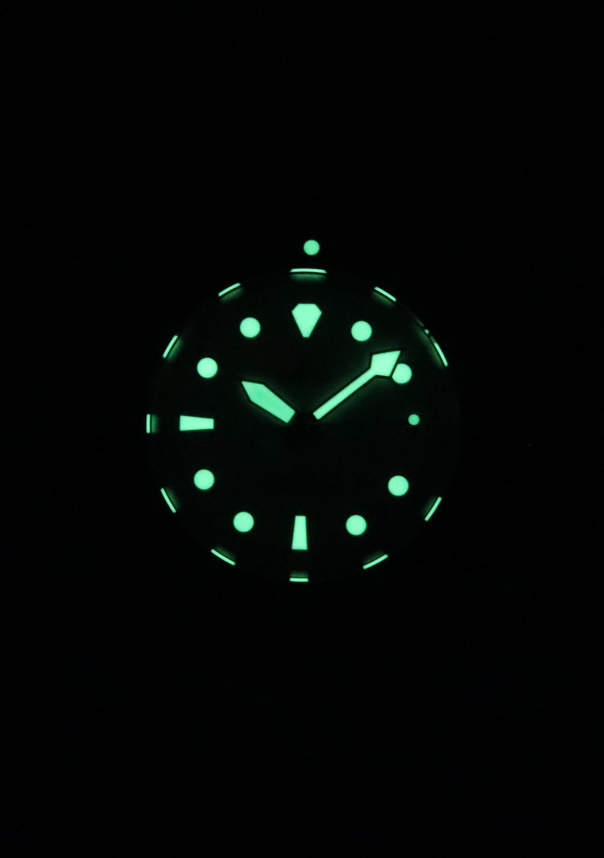 Ratio FreeDiver saffier roestvrij staal witte wijzerplaat quartz RTF037 200M herenhorloge