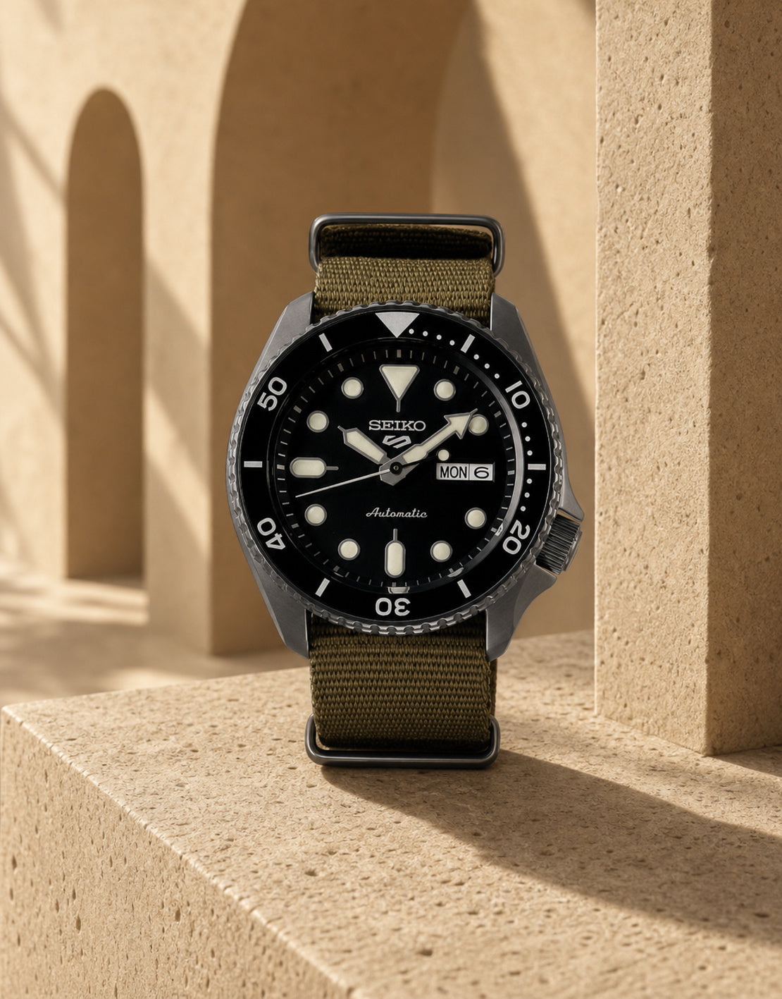 Seiko SRPD65K4 Automatic Watch - image 2