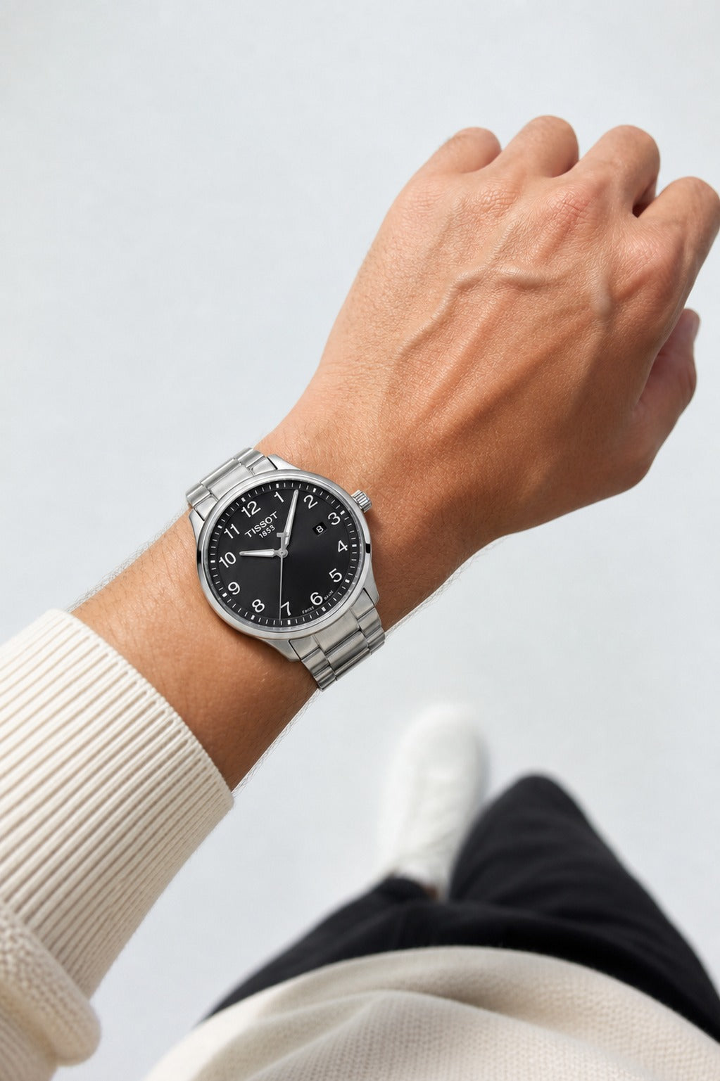 Tissot Gent XL Classic T116.410.11.057.00 wrist shot