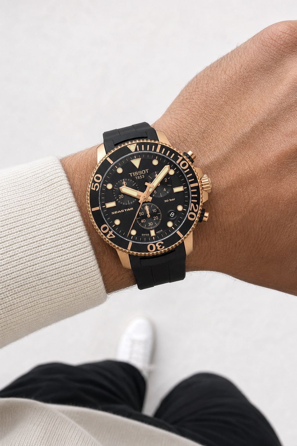 Tissot Seastar 1000 Chronograph T120.417.37.051.00 wrist shot