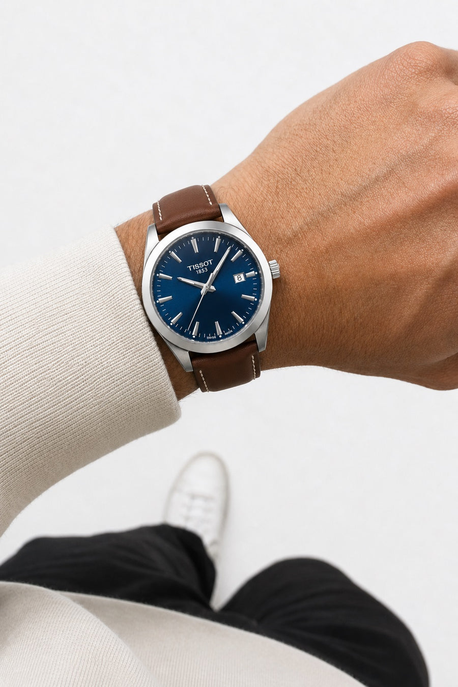 Tissot Gentleman T127.410.16.041.00 wrist shot
