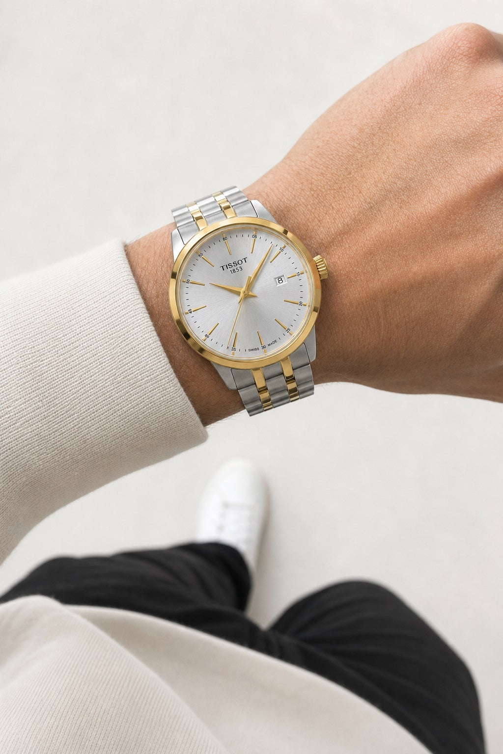 Tissot Classic Dream 42mm T129.410.22.031.00 wrist shot