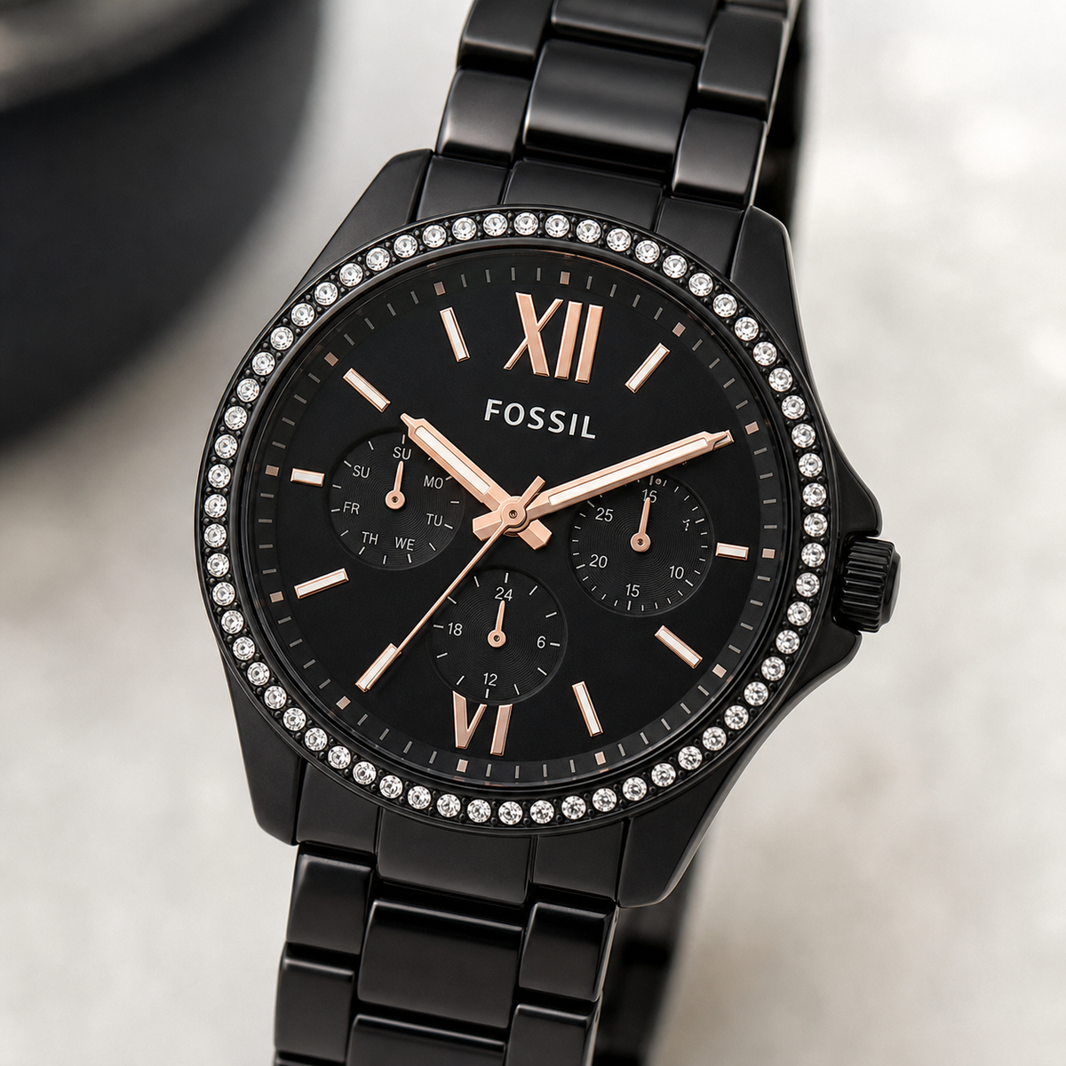 Fossil AM4522 women's watch - macro view